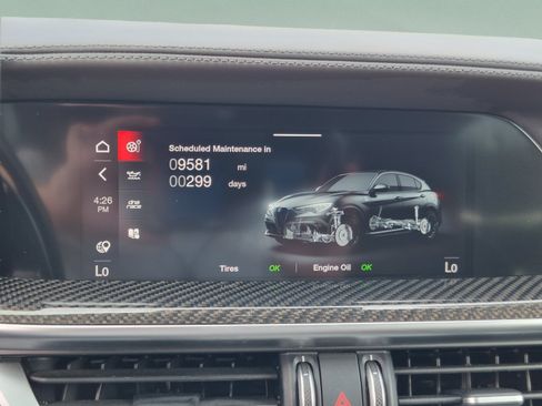 Used 2022 Alfa Romeo Stelvio Quadrifoglio w/ Active Assist Plus Package AWD/4WD image 36