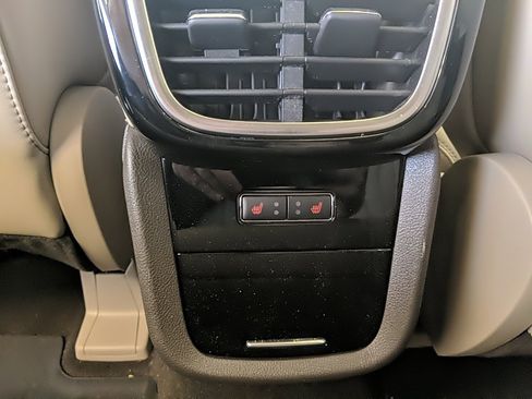 Certified 2022 Lincoln Nautilus Reserve w/ Equipment Group 201A image 14