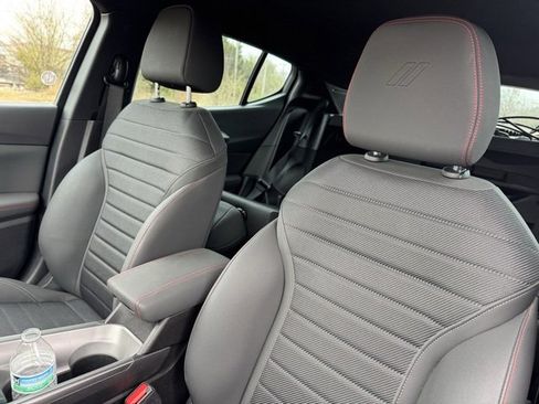 Used 2024 Dodge Hornet R/T image 13