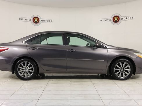 Used 2015 Toyota Camry XLE FWD image 2