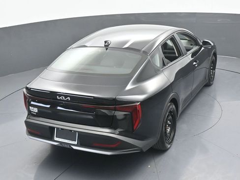 Used 2025 Kia K4 LX image 51