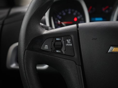 Used 2016 Chevrolet Equinox LS image 24