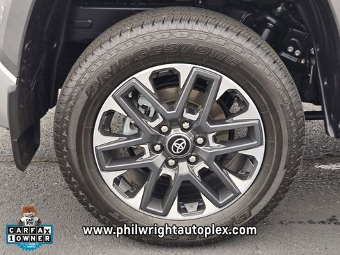 Used 2025 Toyota Tundra Limited w/ Power Package image 21