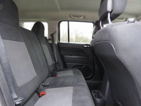 Used 2017 Jeep Patriot Sport w/ Power Value Group image 16