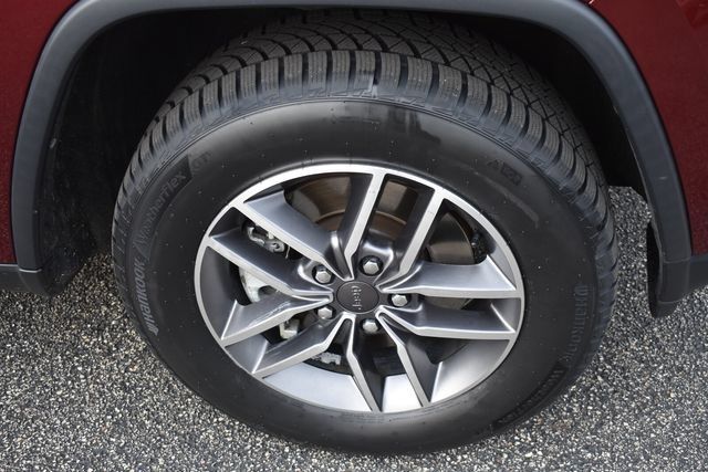 Used 2021 Jeep Grand Cherokee Limited AWD/4WD image 12