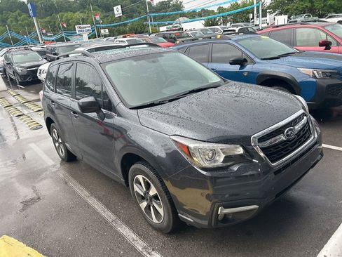 Used 2018 Subaru Forester 2.5i Limited AWD/4WD image 1