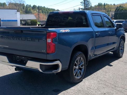 Used 2024 Chevrolet Silverado 1500 LT AWD/4WD image 5