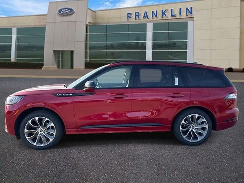 New 2026 Lincoln Aviator 2WD w/ Jet Appearance Package image 4