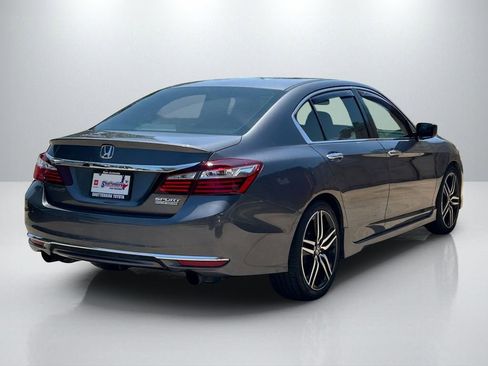 Used 2017 Honda Accord Sport Special Edition image 5
