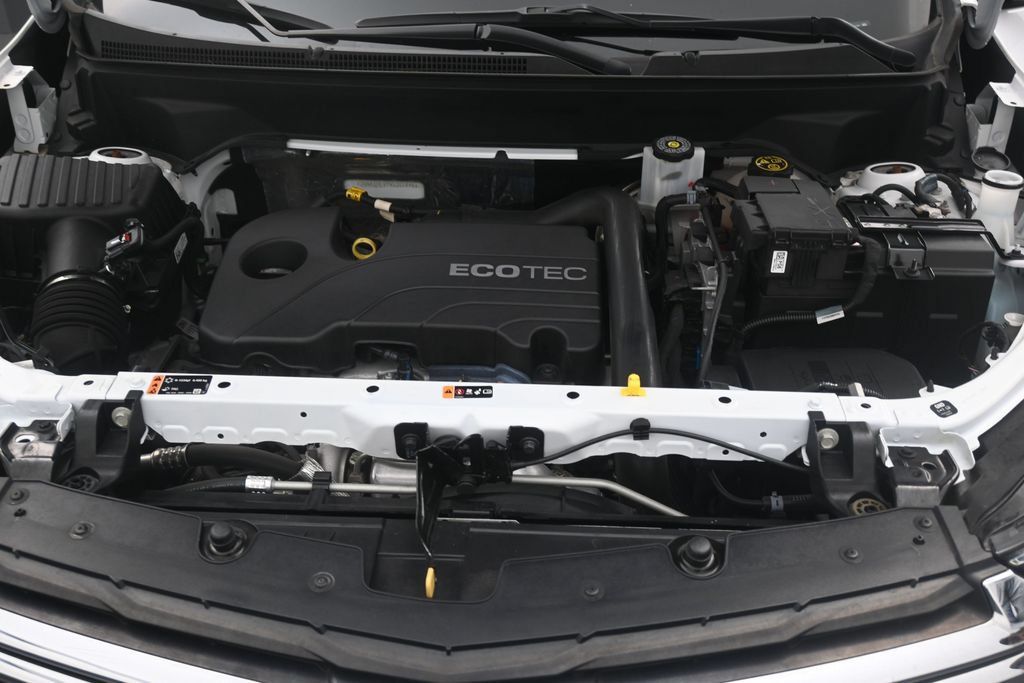 Used 2022 Chevrolet Equinox LS FWD image 11