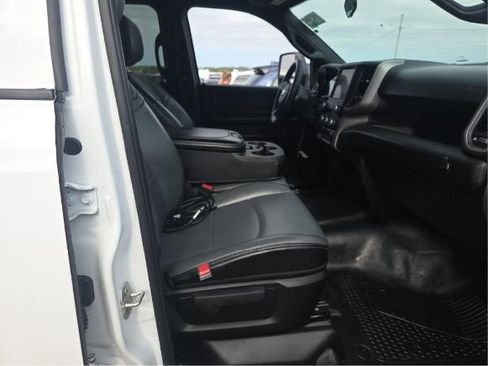 Used 2024 RAM 3500 Tradesman w/ Bed Utility Group AWD/4WD image 4