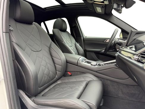 Used 2024 BMW X6 xDrive40i image 22