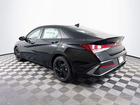 New 2026 Hyundai Elantra Sport FWD image 4