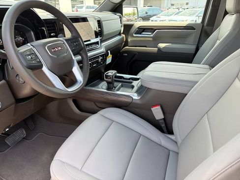 New 2026 GMC Sierra 1500 SLT w/ SLT Premium Plus Package AWD/4WD image 18