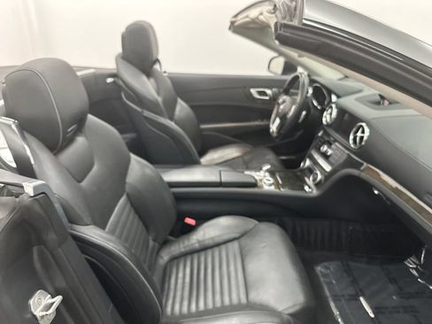 Used 2014 Mercedes-Benz SL 550 image 22