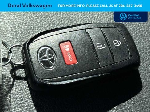 Used 2024 Toyota Tacoma SR5 AWD/4WD image 28