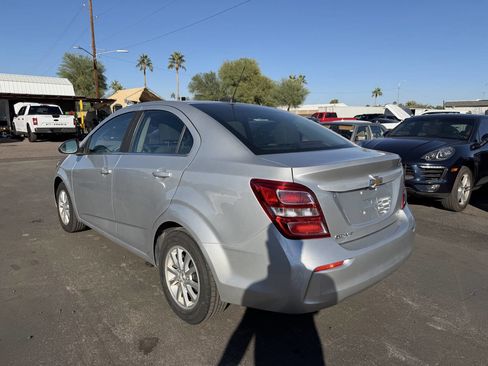 Used 2019 Chevrolet Sonic LT image 5