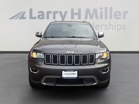 Used 2021 Jeep Grand Cherokee Limited w/ Trailer Tow Group IV AWD/4WD image 8