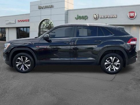 Used 2024 Volkswagen Atlas Cross Sport SE FWD image 4
