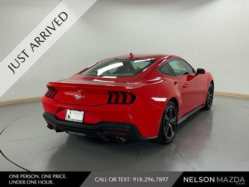 Used 2024 Ford Mustang Premium RWD image 6