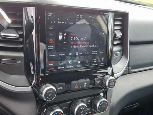 Used 2020 RAM 2500 Big Horn w/ Level 1 Equipment Group image 18