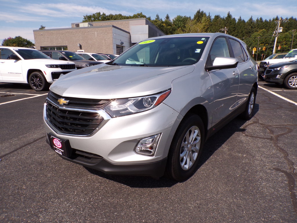 Used 2021 Chevrolet Equinox LT AWD/4WD image 2