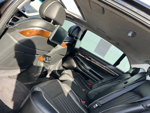 Used 2018 Genesis G90 5.0 Ultimate RWD image 51
