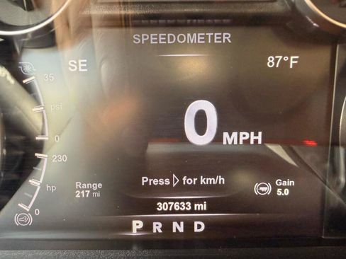 Used 2018 RAM 3500 Laramie AWD/4WD image 28