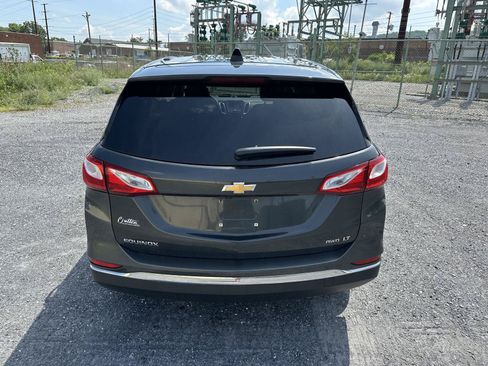 Used 2018 Chevrolet Equinox LT w/ LPO, Cargo Package AWD/4WD image 7