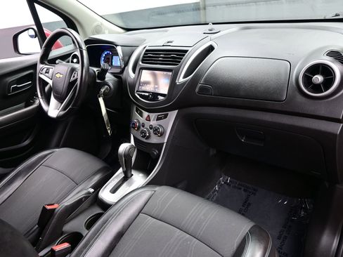 Used 2015 Chevrolet Trax LT w/ LT Plus Package FWD image 15