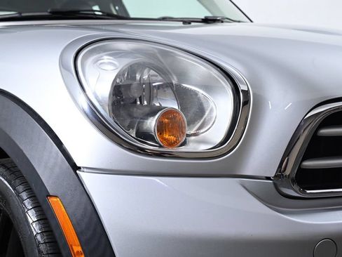Used 2014 MINI Cooper Paceman FWD image 10