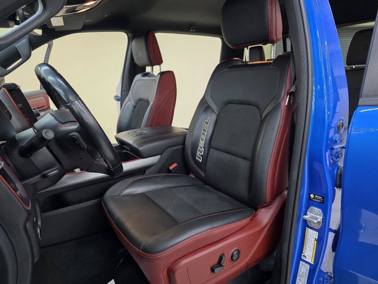 Used 2022 RAM 1500 Rebel AWD/4WD image 14