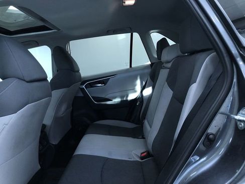 Used 2019 Toyota RAV4 XLE image 20