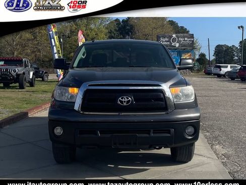 Used 2012 Toyota Tundra 4x4 Double Cab w/ Tow Pkg image 2