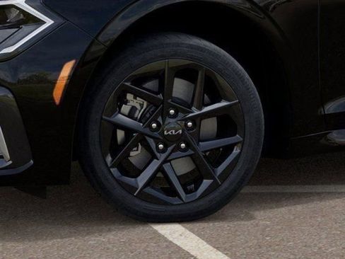 New 2026 Kia K5 LXS image 9