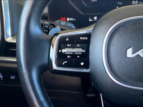 Used 2024 Kia Sorento SX Prestige image 20