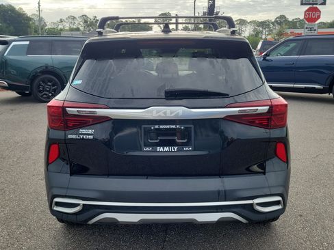 Used 2022 Kia Seltos S FWD image 5
