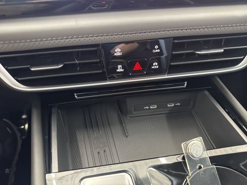 New 2026 Volkswagen Atlas Peak Edition AWD/4WD image 21