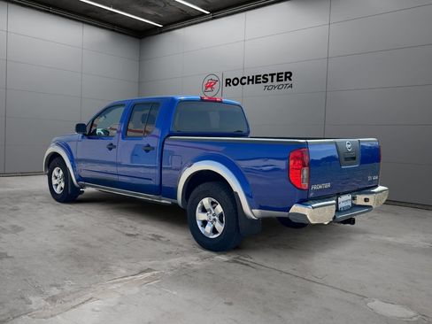 Used 2012 Nissan Frontier SV AWD/4WD image 3