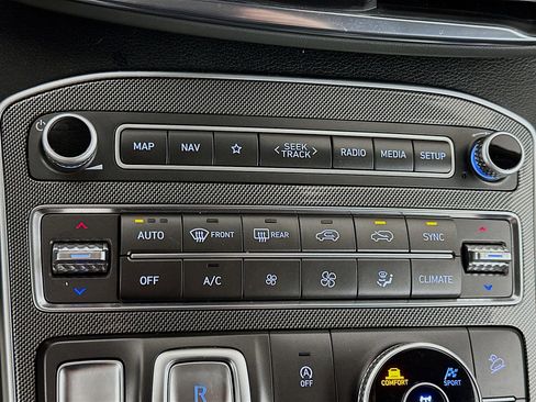 Used 2023 Hyundai Santa Fe SEL image 24