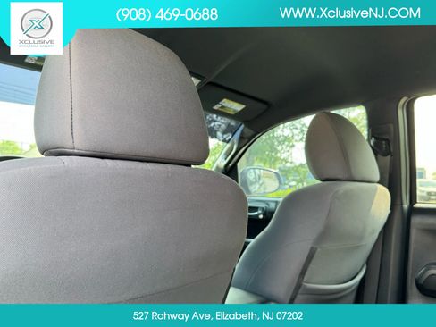 Used 2019 Toyota Tacoma TRD Sport w/ Technology Package image 29