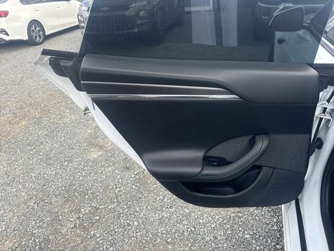 Used 2021 Tesla Model S Plaid image 14
