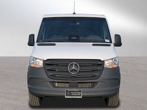 Used 2025 Mercedes-Benz Sprinter 2500 image 8