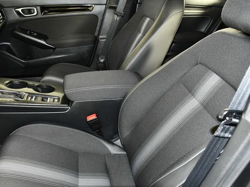 Certified 2025 Honda Civic Sport image 37