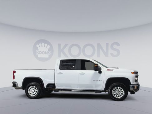 Used 2025 Chevrolet Silverado 2500 LT image 12