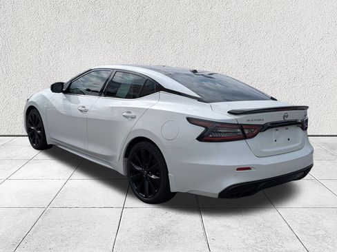 Used 2023 Nissan Maxima SR w/ Sport Mat Group FWD image 5