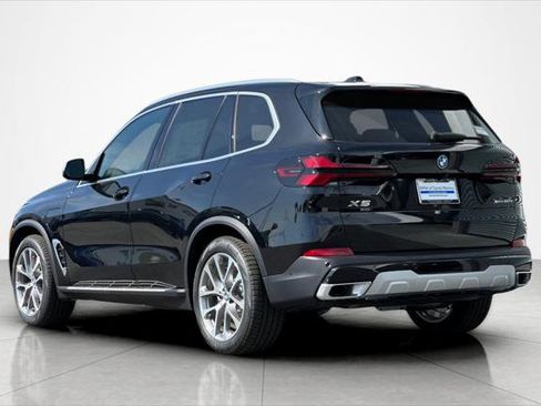 New 2026 BMW X5 xDrive50e w/ Parking Assistance Package image 3