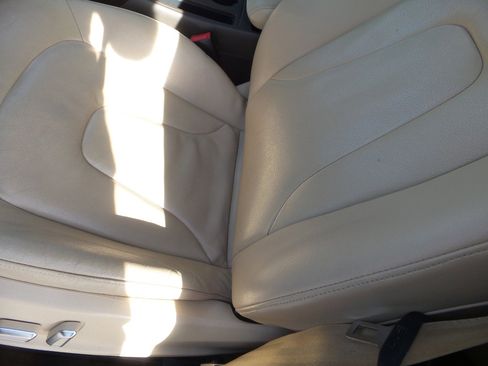 Used 2013 Audi A4 Premium Plus w/ Premium Plus Pkg image 23