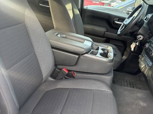 Used 2023 Chevrolet Silverado 2500 Custom w/ Custom Value Package image 14