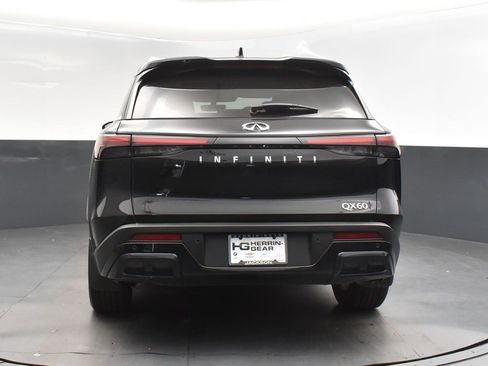 Certified 2025 INFINITI QX60 Luxe image 6